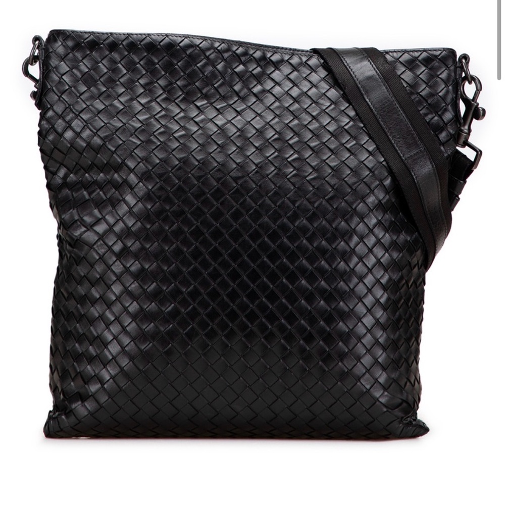 Bottega Veneta intrecciato messenger bag black